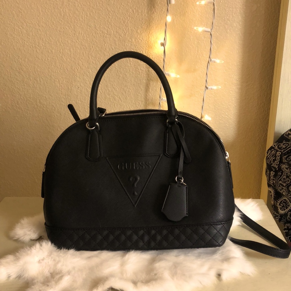 💖A Chic Guess Bag!💖